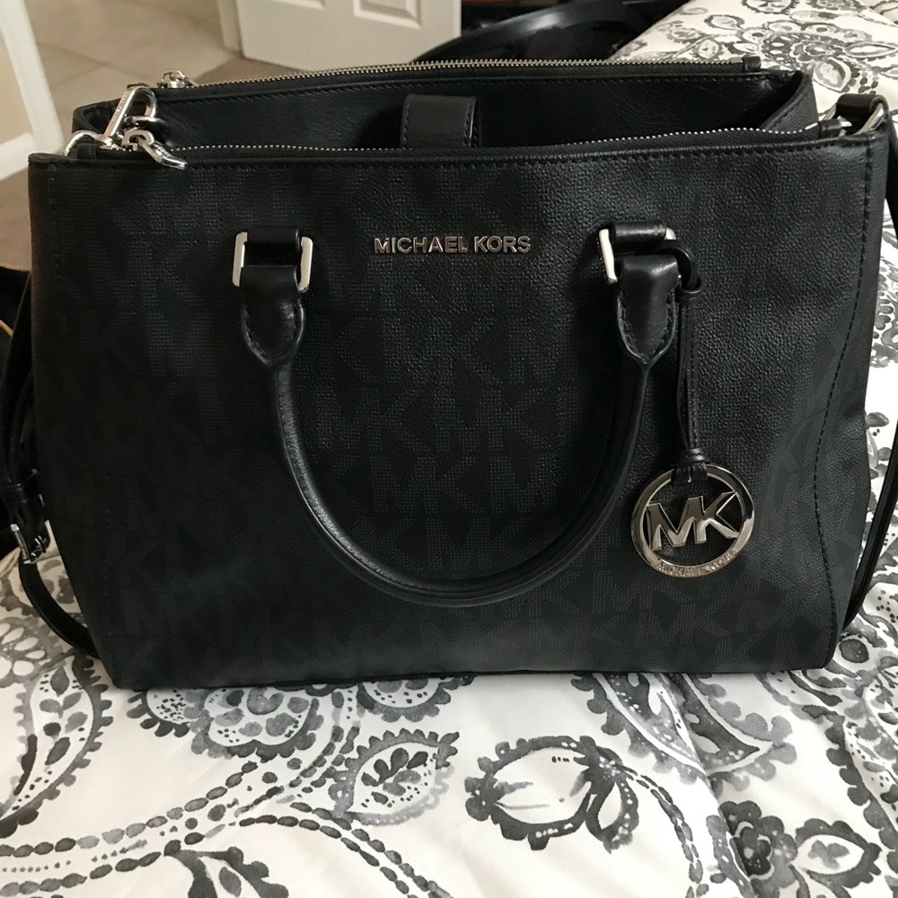 Michael kors handbags